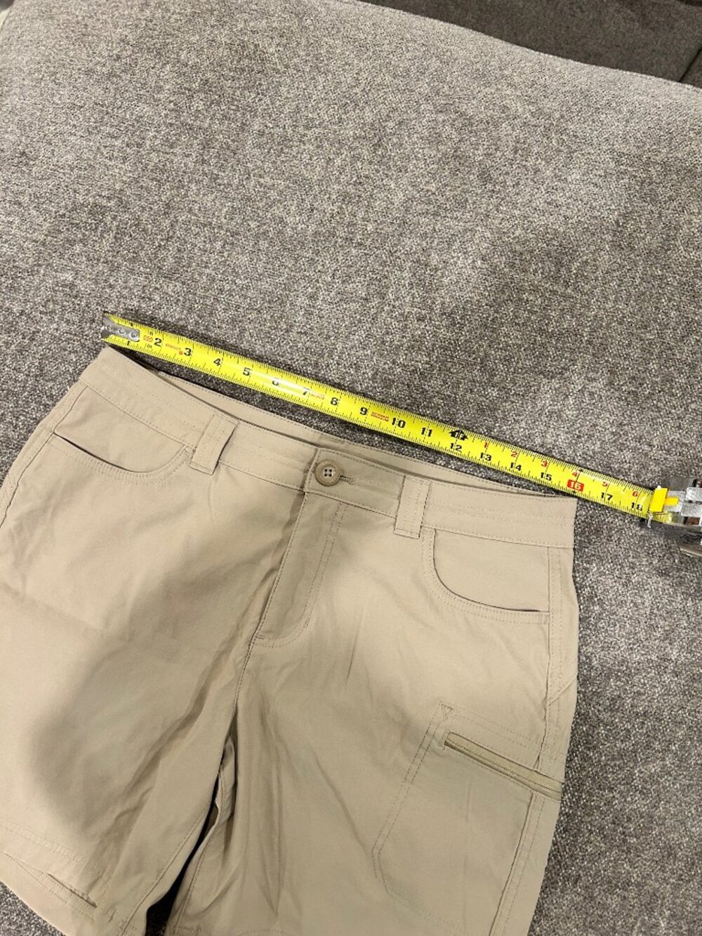Women's Eddie Bauer Cargo Shorts, Size 10 - Picture 8 of 9